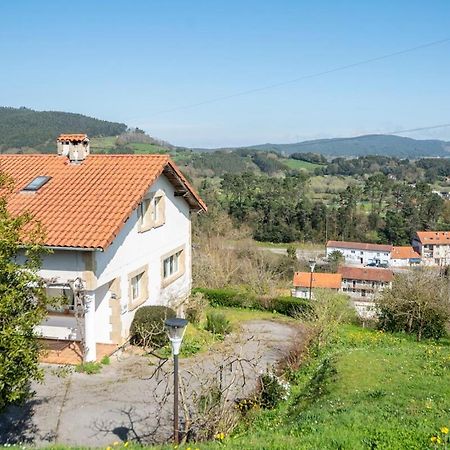 Casa Con Jardin En Gama Villa Bárcena de Cicero Eksteriør billede