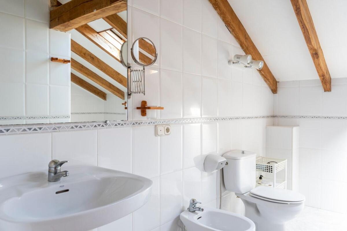 Casa Con Jardin En Gama Villa Bárcena de Cicero Eksteriør billede