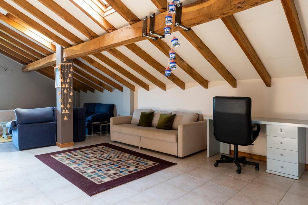 Casa Con Jardin En Gama Villa Bárcena de Cicero Eksteriør billede