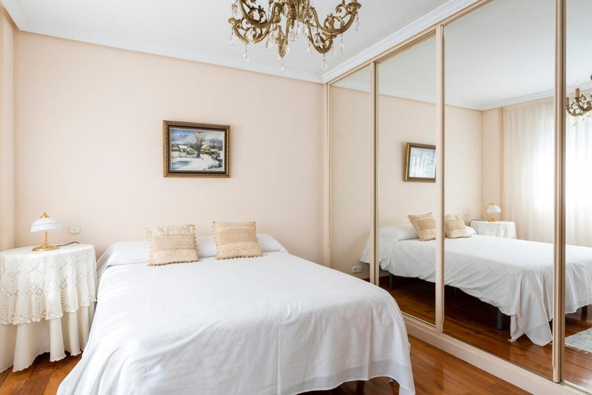 Casa Con Jardin En Gama Villa Bárcena de Cicero Eksteriør billede