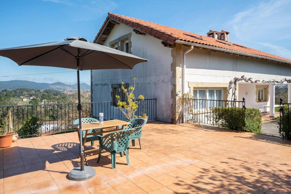 Casa Con Jardin En Gama Villa Bárcena de Cicero Eksteriør billede
